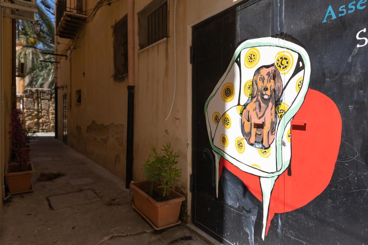 Cortile Dei Giusti - Combo Guesthouse Palermo Exterior foto